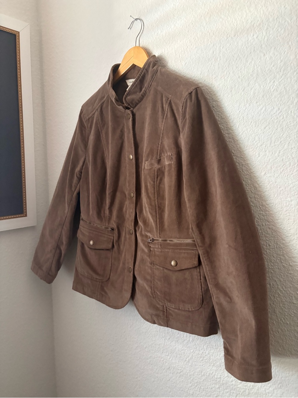 L.L. Bean Vintage Corduroy Brown Utility Jacket - Picture 4 of 10